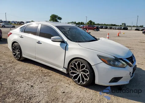 2017 Nissan Altima 2.5 from USA, damaged, VIN 1N4AL3AP1HC253479
